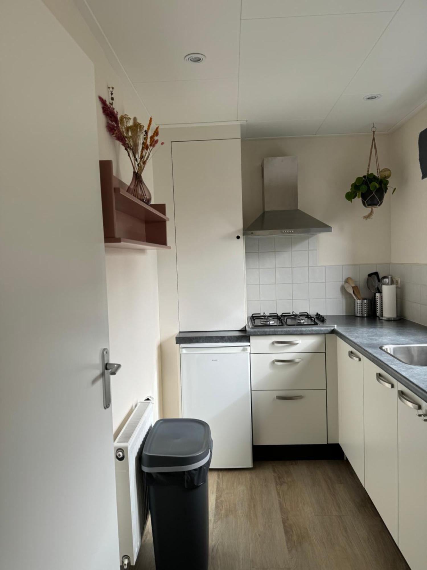 'T Fabriekje Apartment Buren  Bagian luar foto